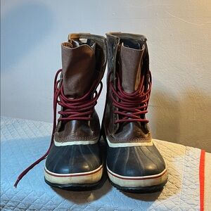 Brown and Black Lace-Up Boots with Red Laces.  SZ: 14
